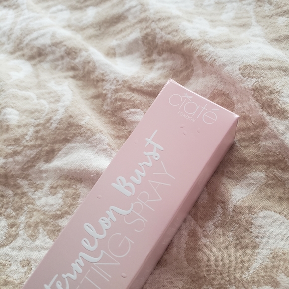 Ciate Setting Spray - Picture 3 of 6